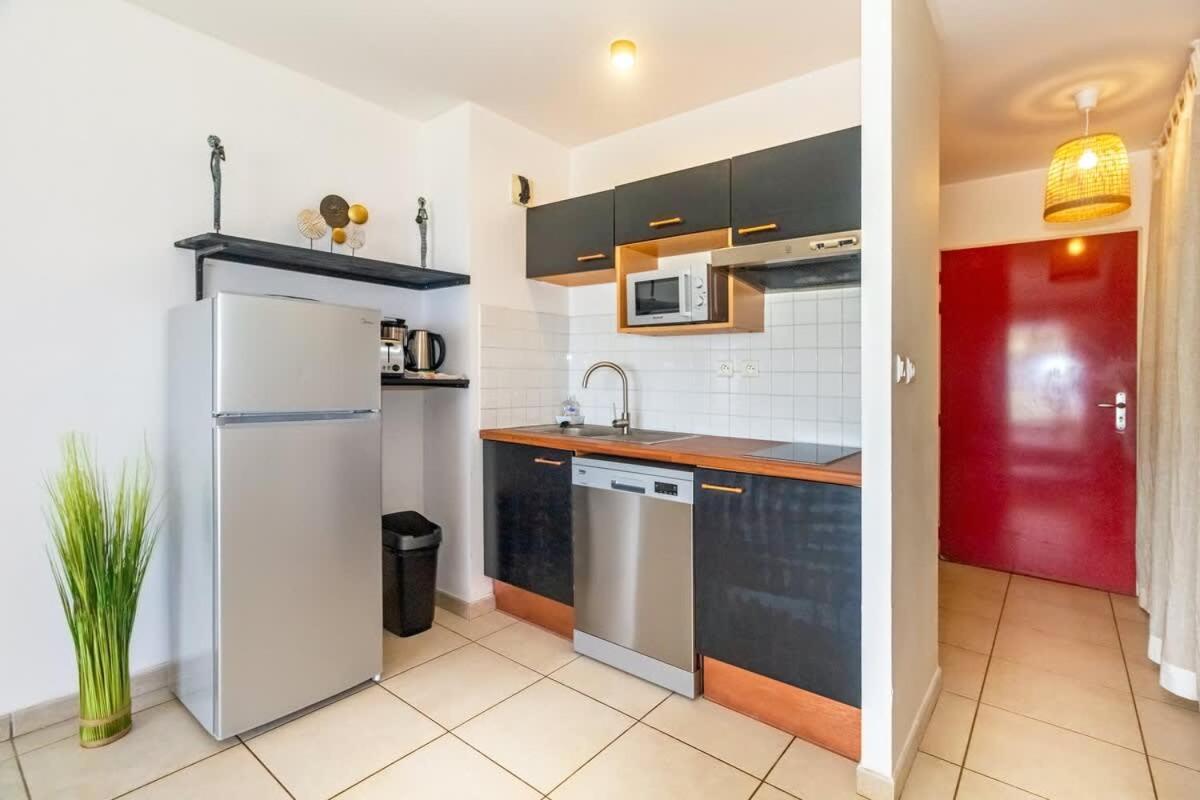 Out Of Africa - Beau Studio Avec Magnifique Vue Mer A Cap Homard - Saint-Gilles 外观 照片