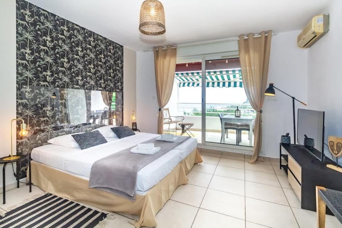 Out Of Africa - Beau Studio Avec Magnifique Vue Mer A Cap Homard - Saint-Gilles 外观 照片