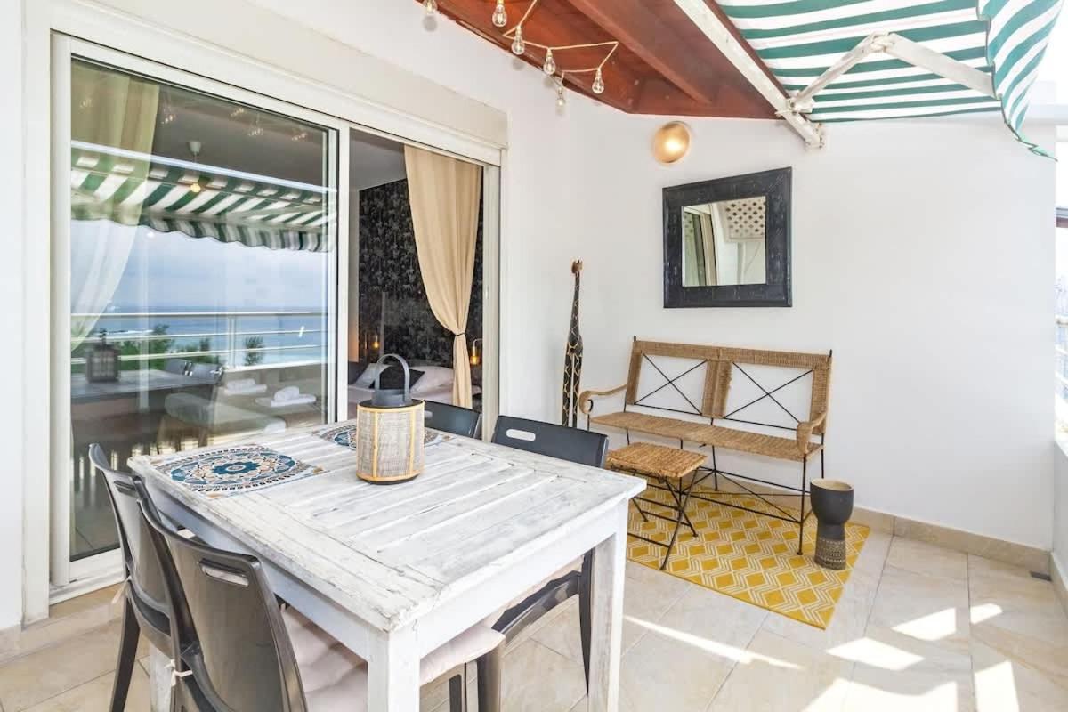Out Of Africa - Beau Studio Avec Magnifique Vue Mer A Cap Homard - Saint-Gilles 外观 照片